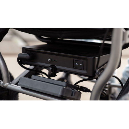 Elektryczny wózek inwalidzki Medilife O2 Kids z certyfikatem lotniczym