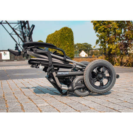 Elektryczny wózek inwalidzki Medilife O2 Kids z certyfikatem lotniczym